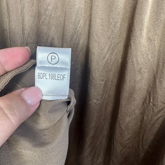 Bronze Silk Short Sleeve V-Neck Knee Length Dress - Medium - Picture 8 of 12